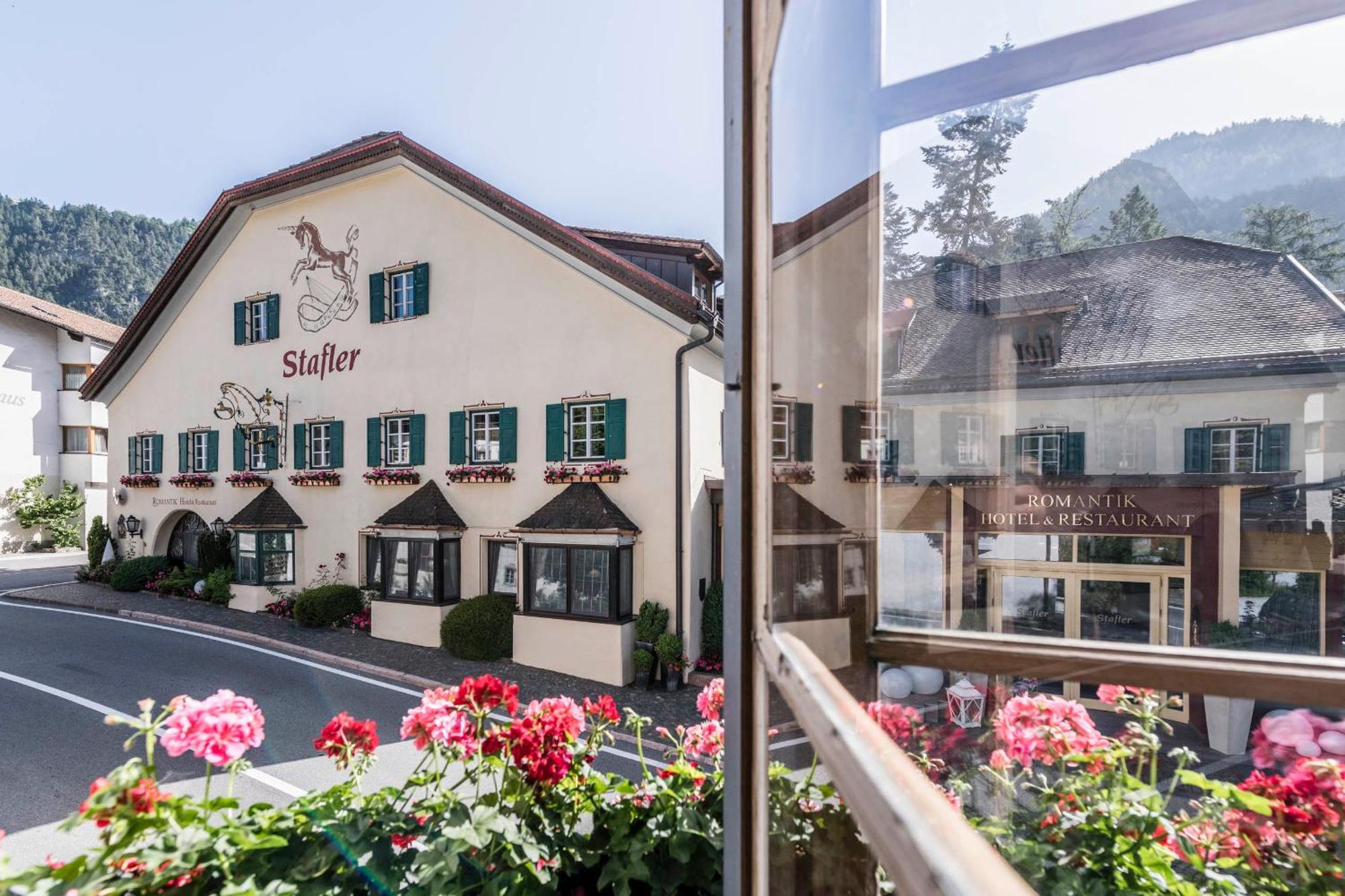 Romantik Hotel & Restaurant Stafler Vipiteno Esterno foto